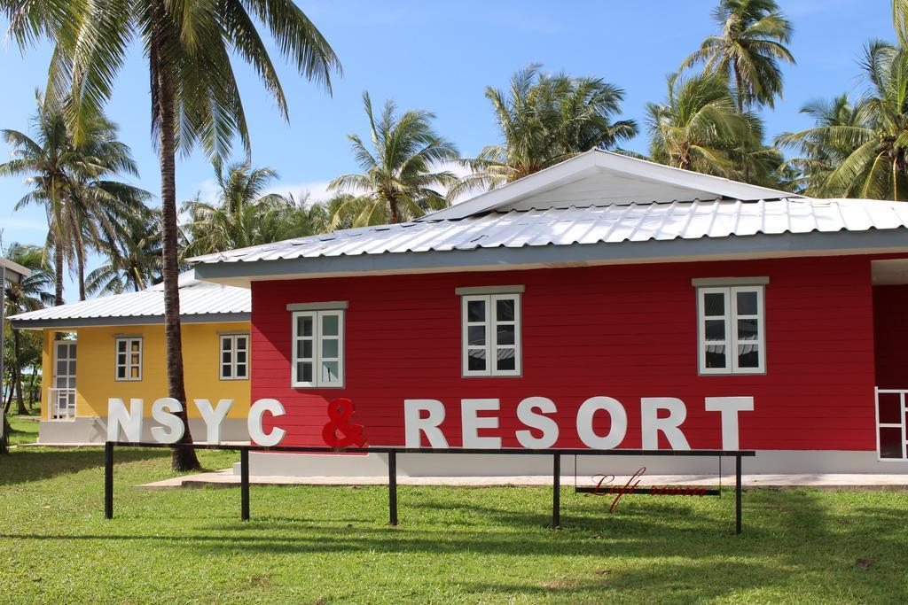 Ocean Front Campgrounds ングウェ・サウン エクステリア 写真